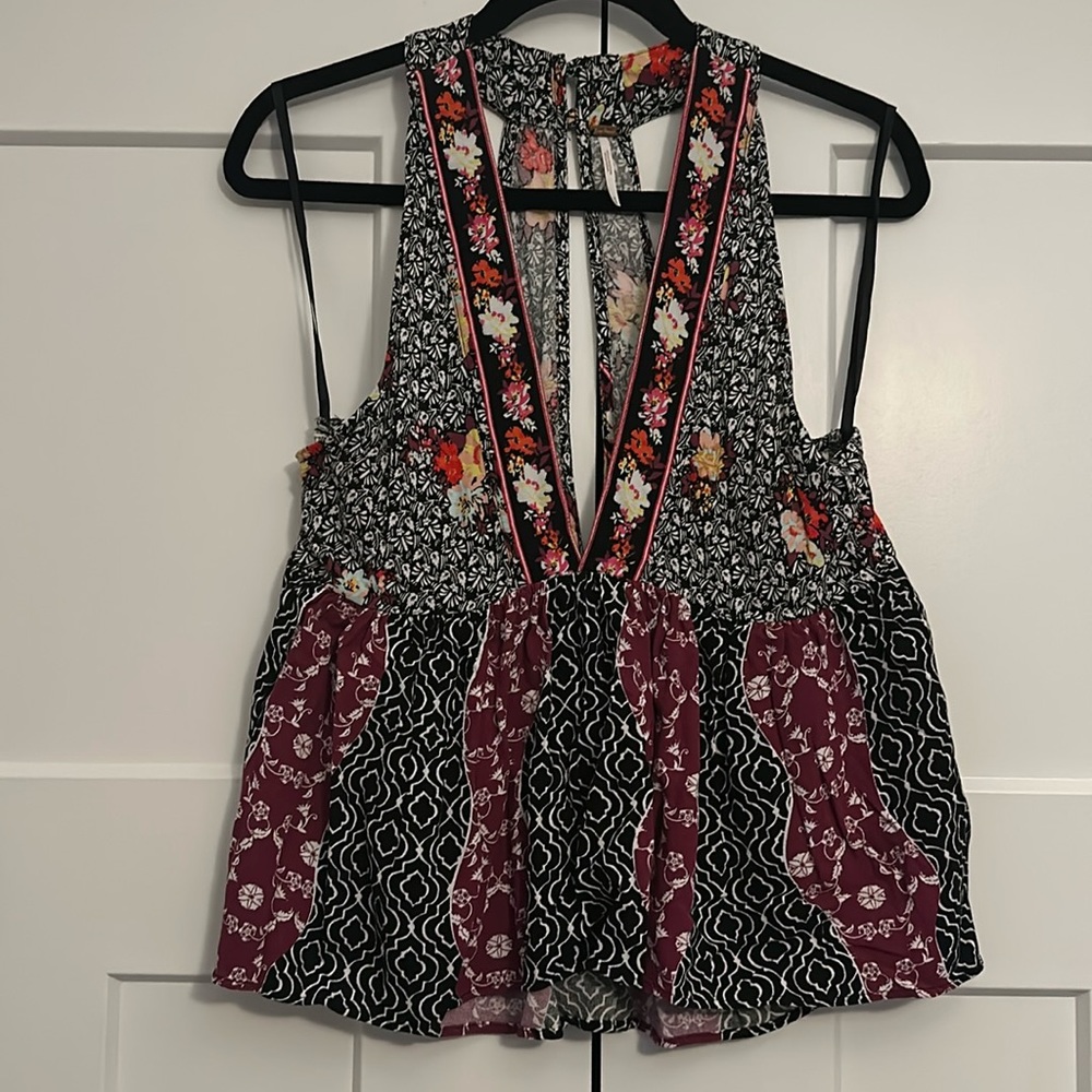Deep V neck free people top